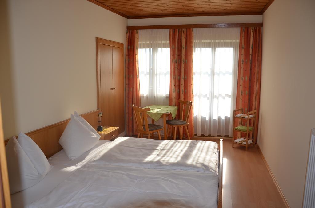 Urlaub Am Kraeutlhof In Mariapfarr Apartment Ruang foto
